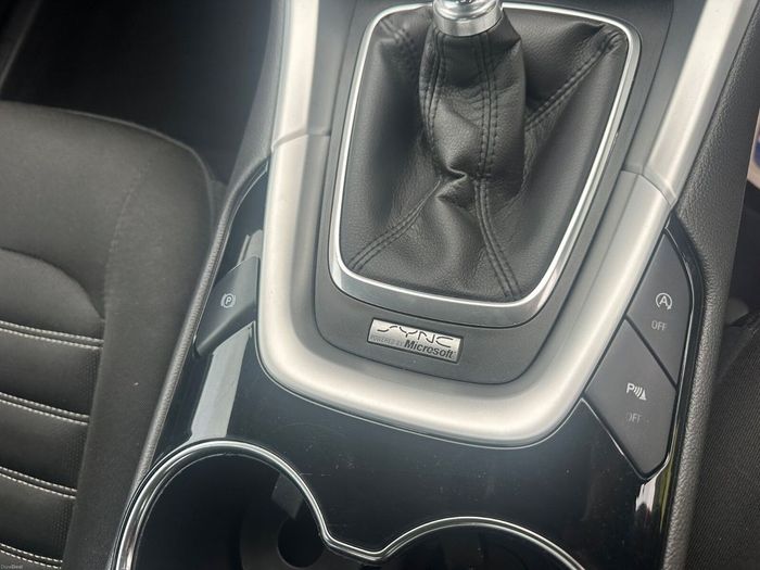 Ford Mondeo 2016