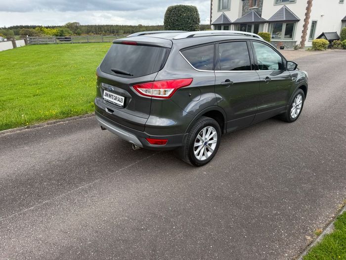 Ford Kuga 2016