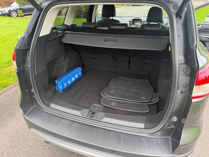 Ford Kuga 2016