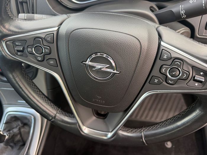 Opel Insignia 2014