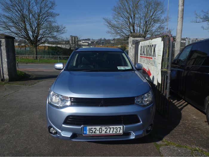 Mitsubishi Outlander 2015