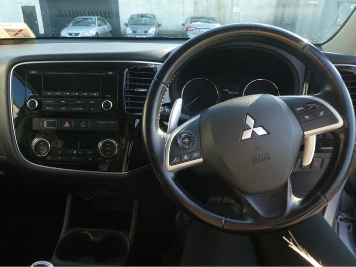 Mitsubishi Outlander 2015