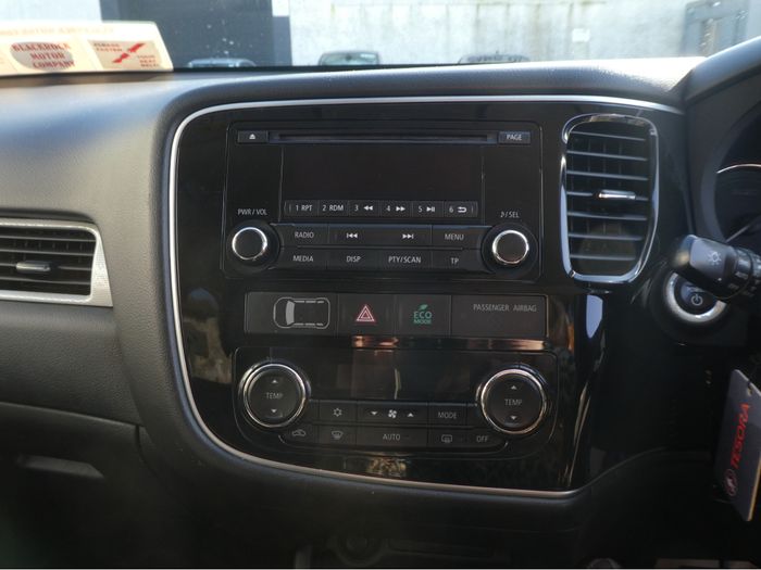 Mitsubishi Outlander 2015