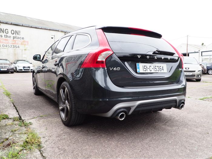 Volvo V60 2015
