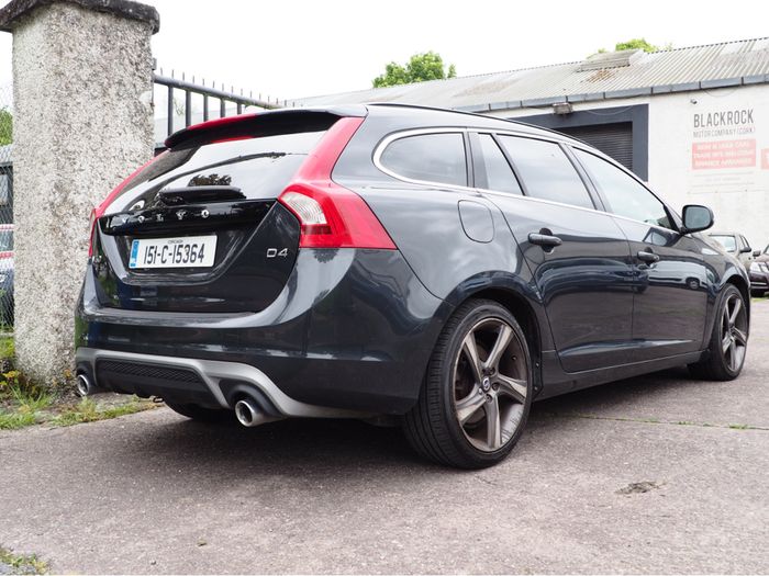 Volvo V60 2015