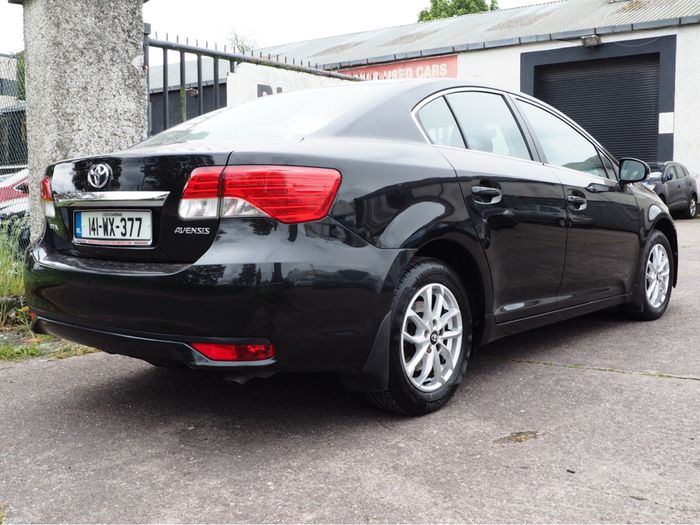 Toyota Avensis 2014