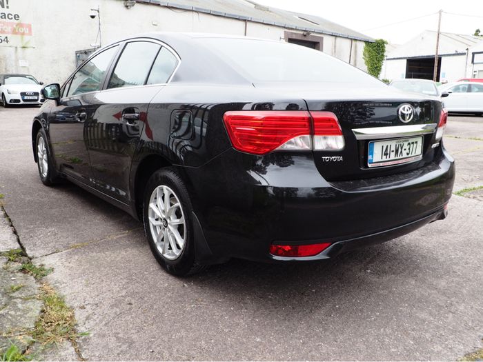 Toyota Avensis 2014