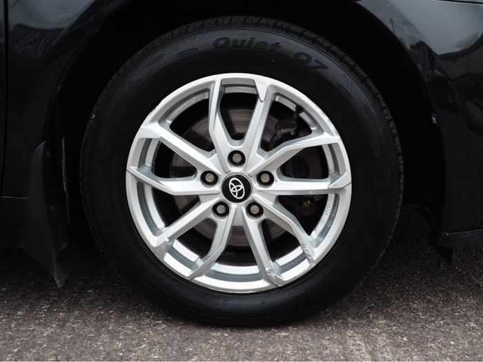 Toyota Avensis 2014