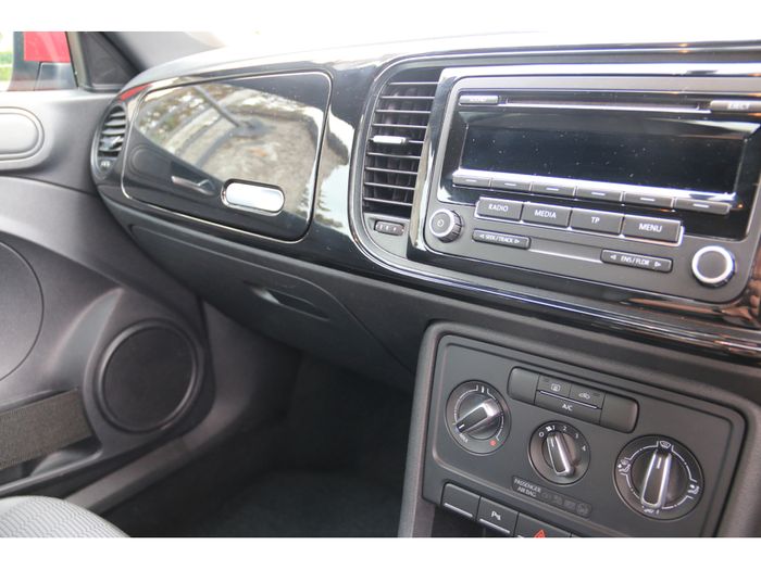 Volkswagen Beetle 2013