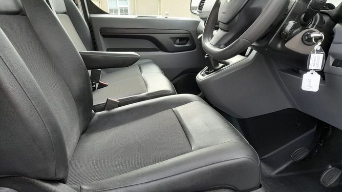 Vauxhall Vivaro 2021