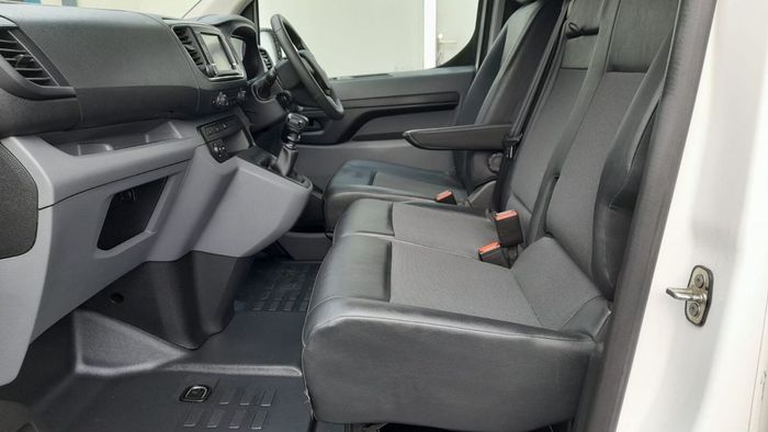 Vauxhall Vivaro 2021