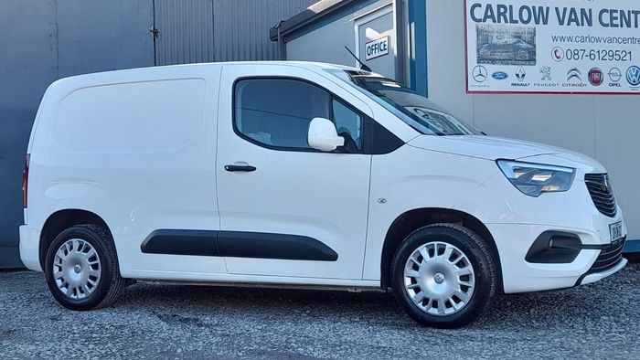 Vauxhall Combo 2021