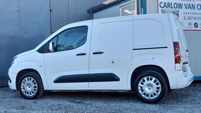 Vauxhall Combo 2021
