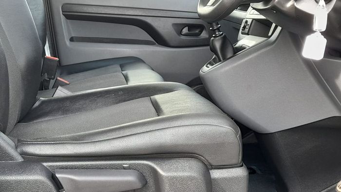 Vauxhall Vivaro 2021