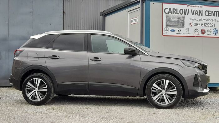 Peugeot 3008 2023