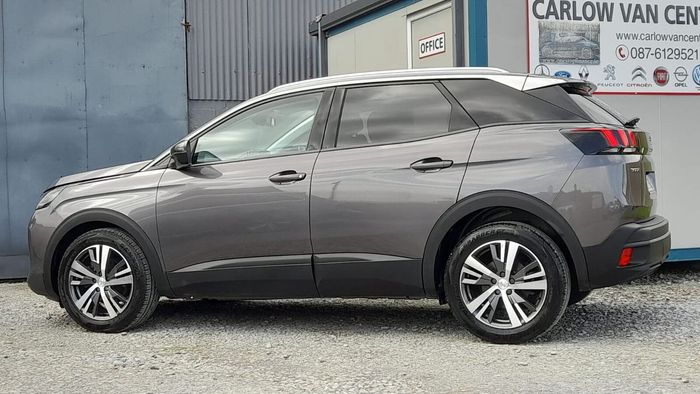 Peugeot 3008 2023