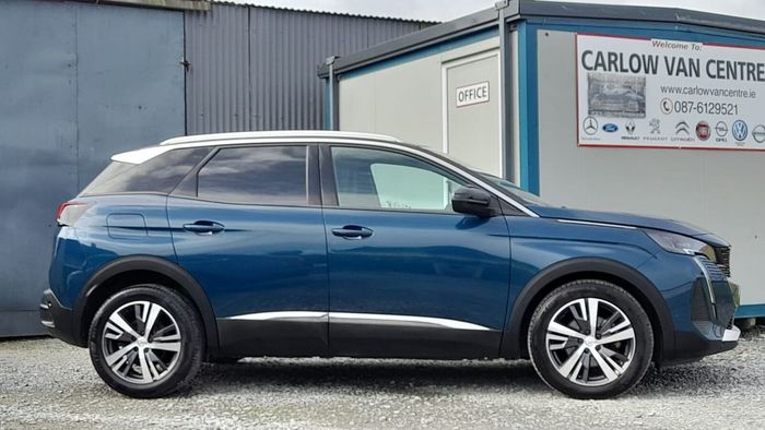 Peugeot 3008 2023