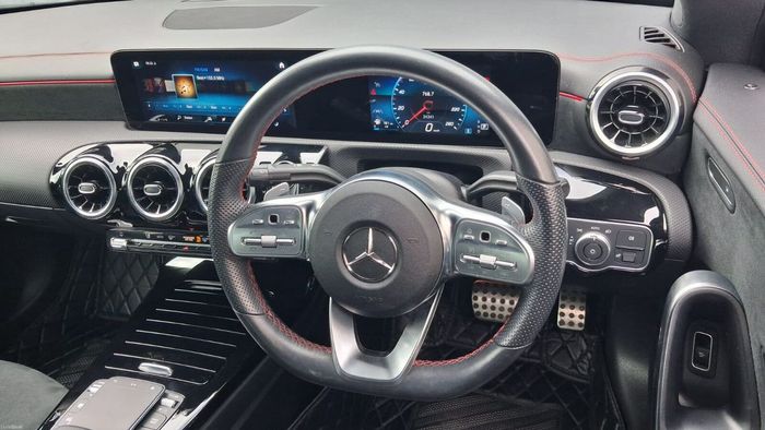 Mercedes-Benz CLA 2022