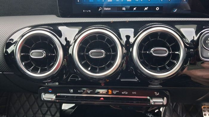 Mercedes-Benz CLA 2022
