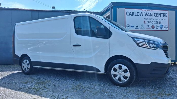 Renault Trafic 2023
