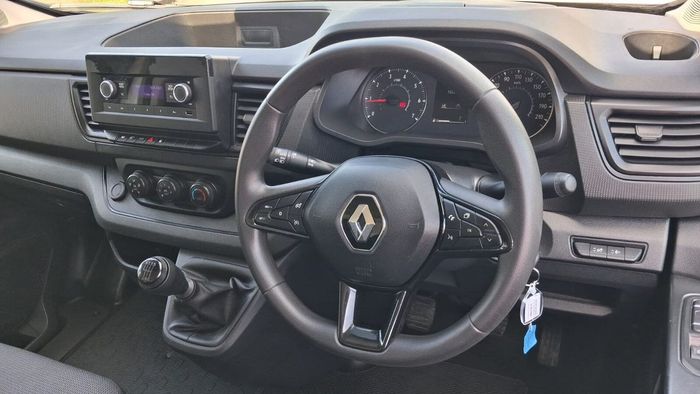 Renault Trafic 2023