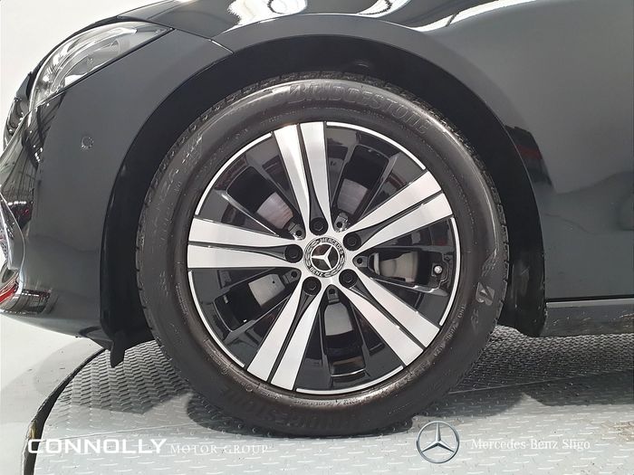 Mercedes-Benz C-Class 2024