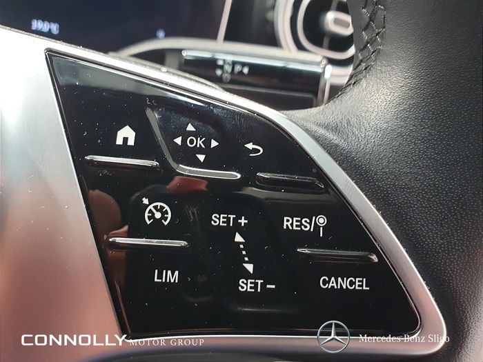 Mercedes-Benz C-Class 2024