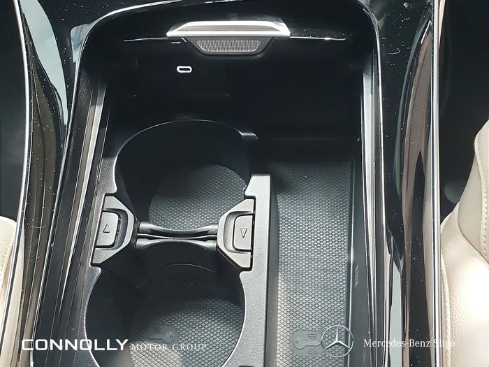 Mercedes-Benz C-Class 2024