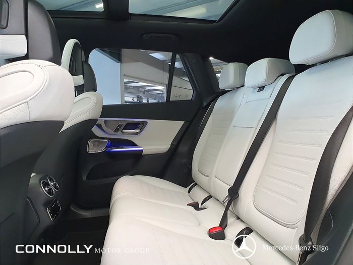 Mercedes-Benz GLC 2025
