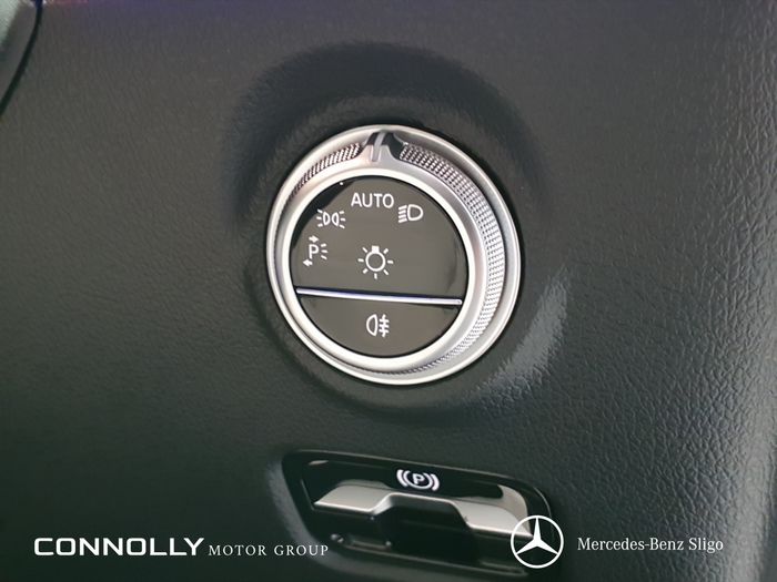 Mercedes-Benz C-Class 2026