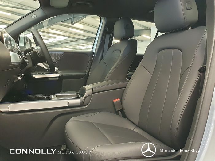 Mercedes-Benz GLB 2026