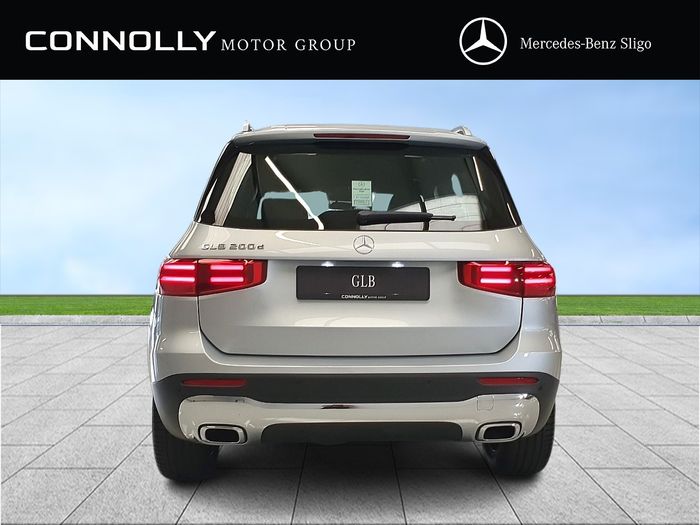 Mercedes-Benz GLB 2026