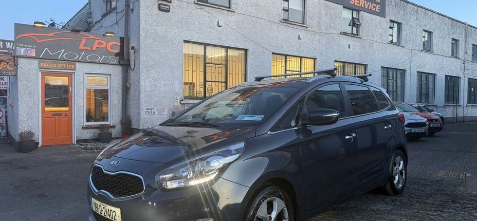 Kia Carens 2016