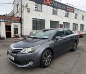 Toyota Avensis 2012