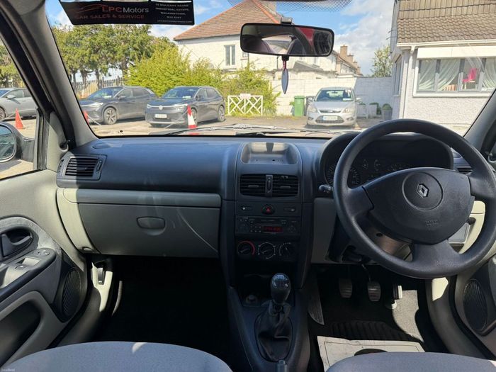 Renault Clio 2003