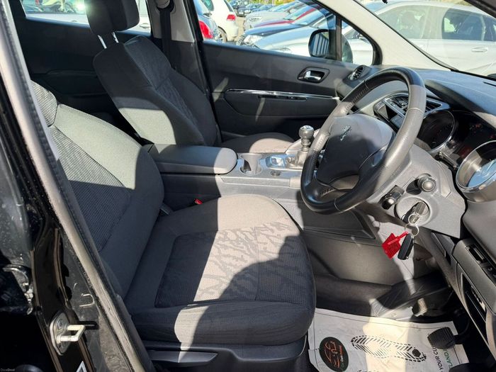 Peugeot 3008 2012