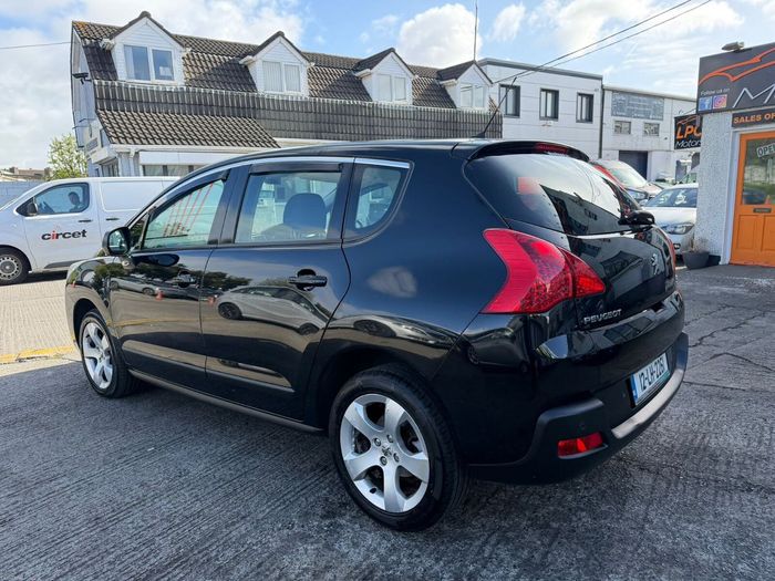 Peugeot 3008 2012