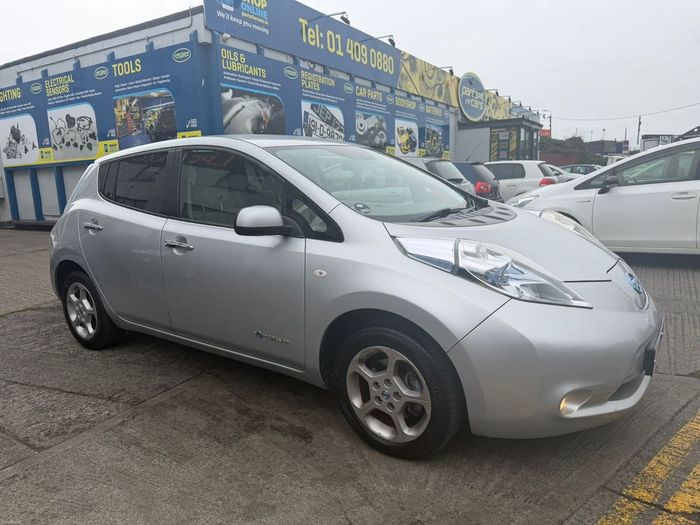 Nissan Leaf 2012