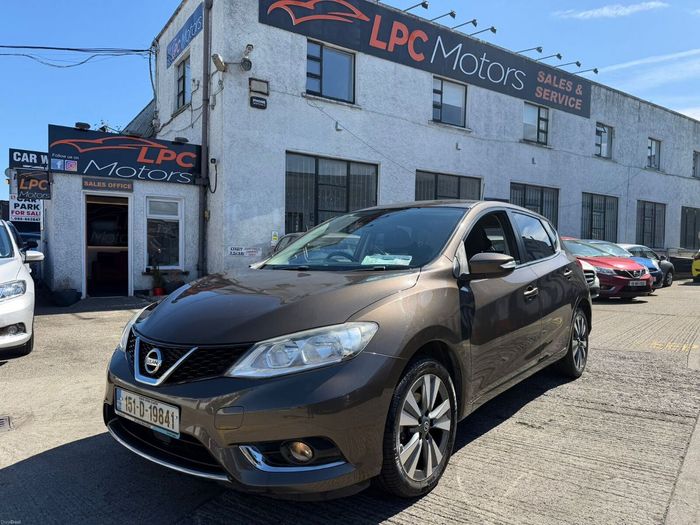 Nissan Pulsar 2015