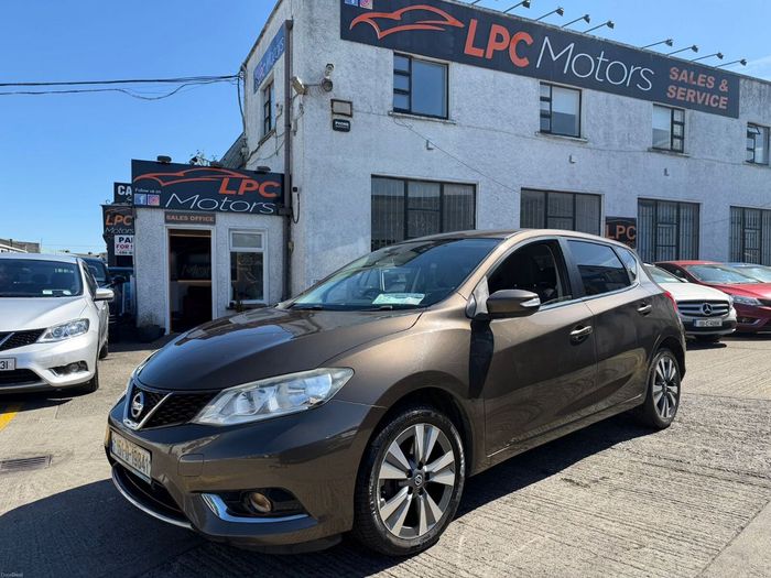 Nissan Pulsar 2015