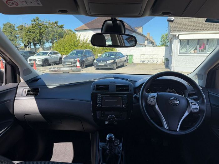 Nissan Pulsar 2015