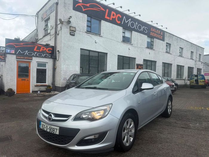 Opel Astra 2015