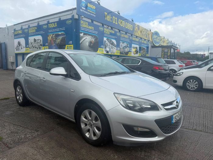 Opel Astra 2015