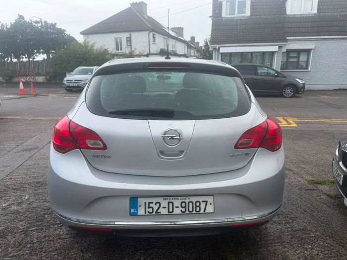 Opel Astra 2015