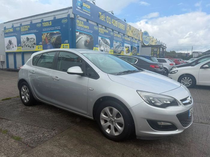 Opel Astra 2015