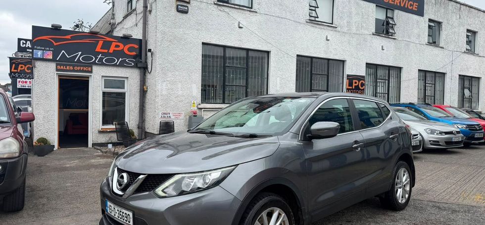 Nissan QASHQAI 2015