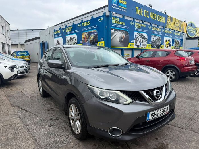 Nissan QASHQAI 2015