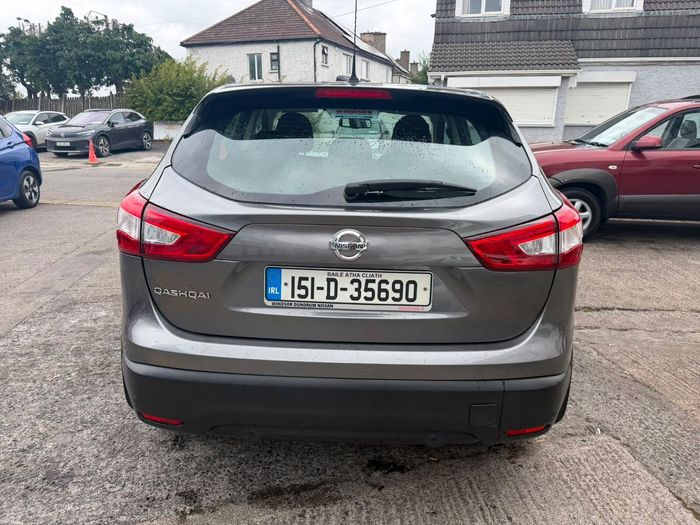 Nissan QASHQAI 2015