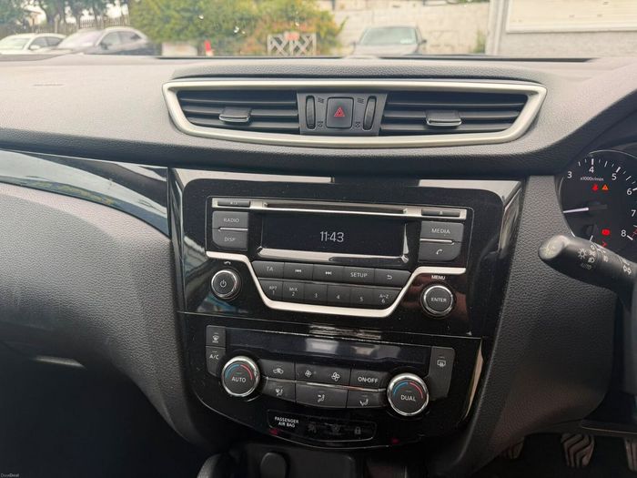 Nissan QASHQAI 2015