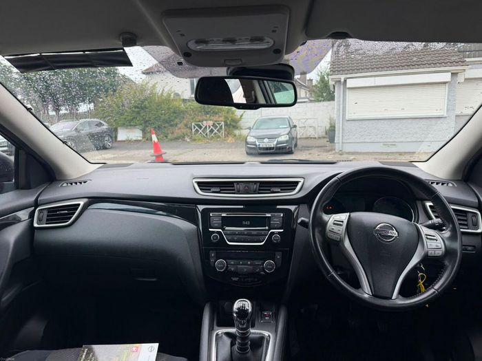 Nissan QASHQAI 2015